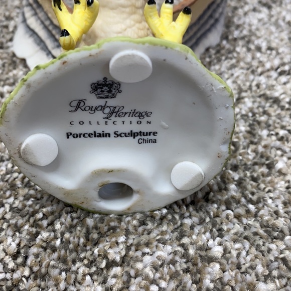 VINTAGE OWL ROYAL HERITAGE COLLECTION PORCELAIN FIGURINE SCULPTURE GREAT HORNED - Picture 7 of 11